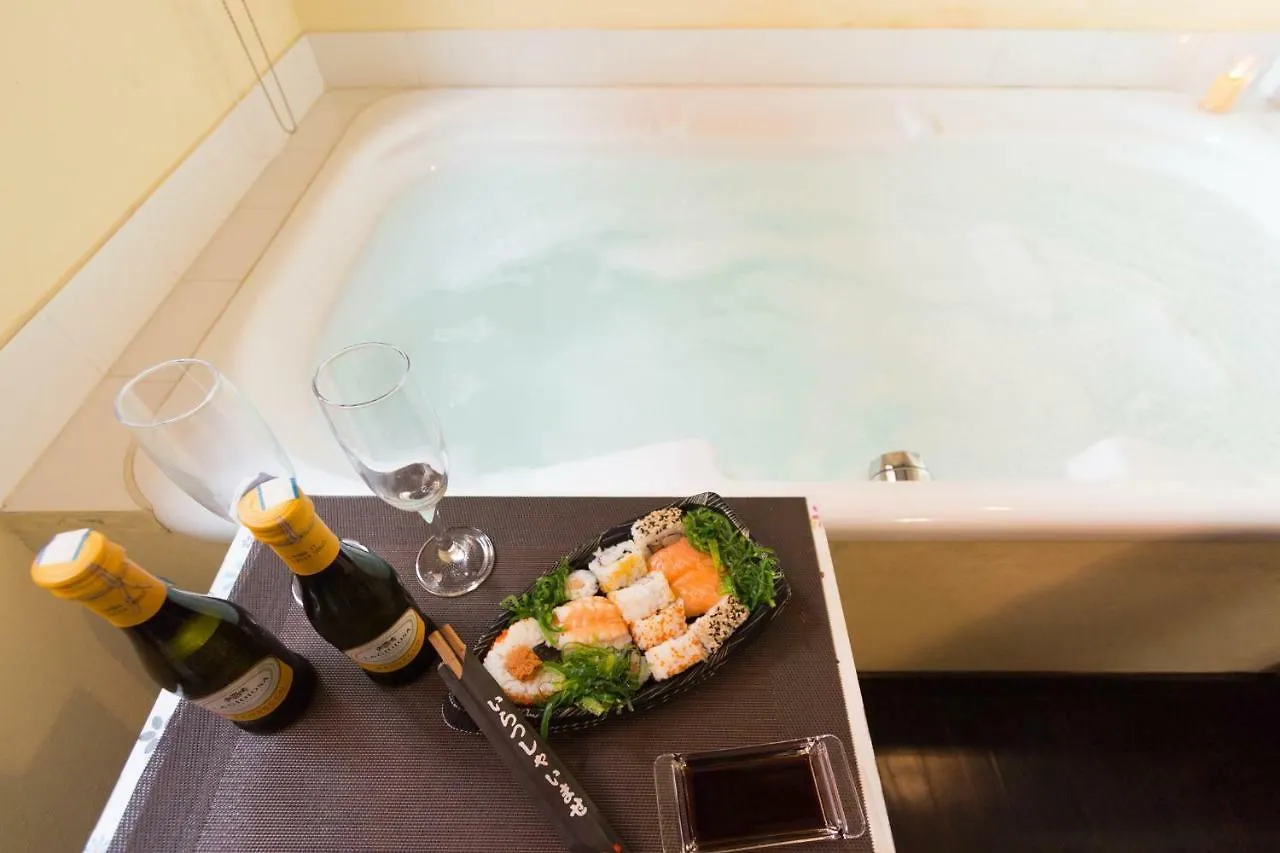 Romantic Suite Canelles 卡利亚里 公寓