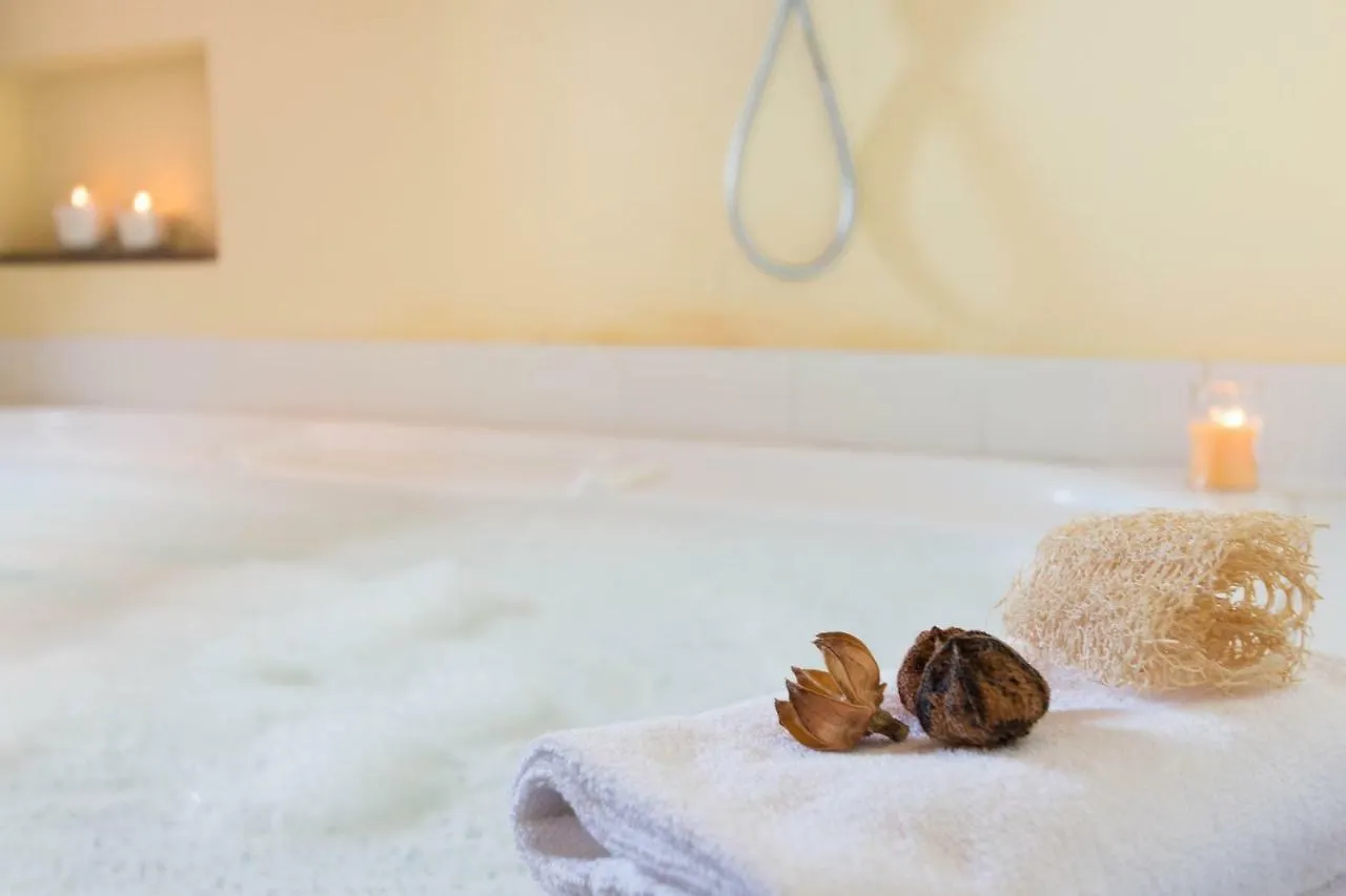 Romantic Suite Canelles Cagliari